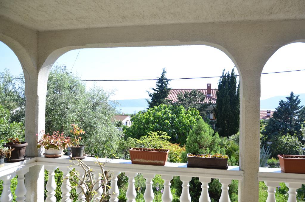 Apartment Anton Пинезичи Экстерьер фото